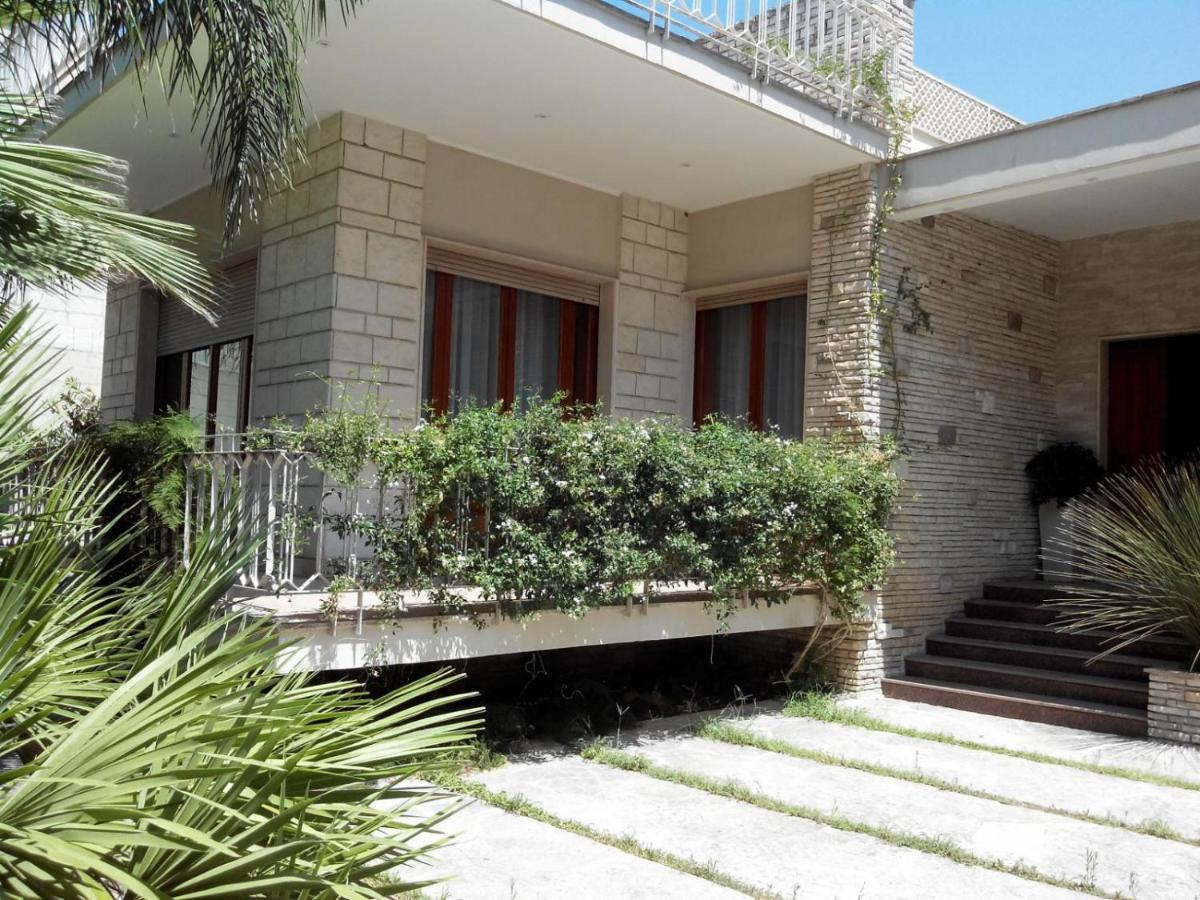 Villa Lazzari B&B Tra I Due Mari Maglie Exterior foto