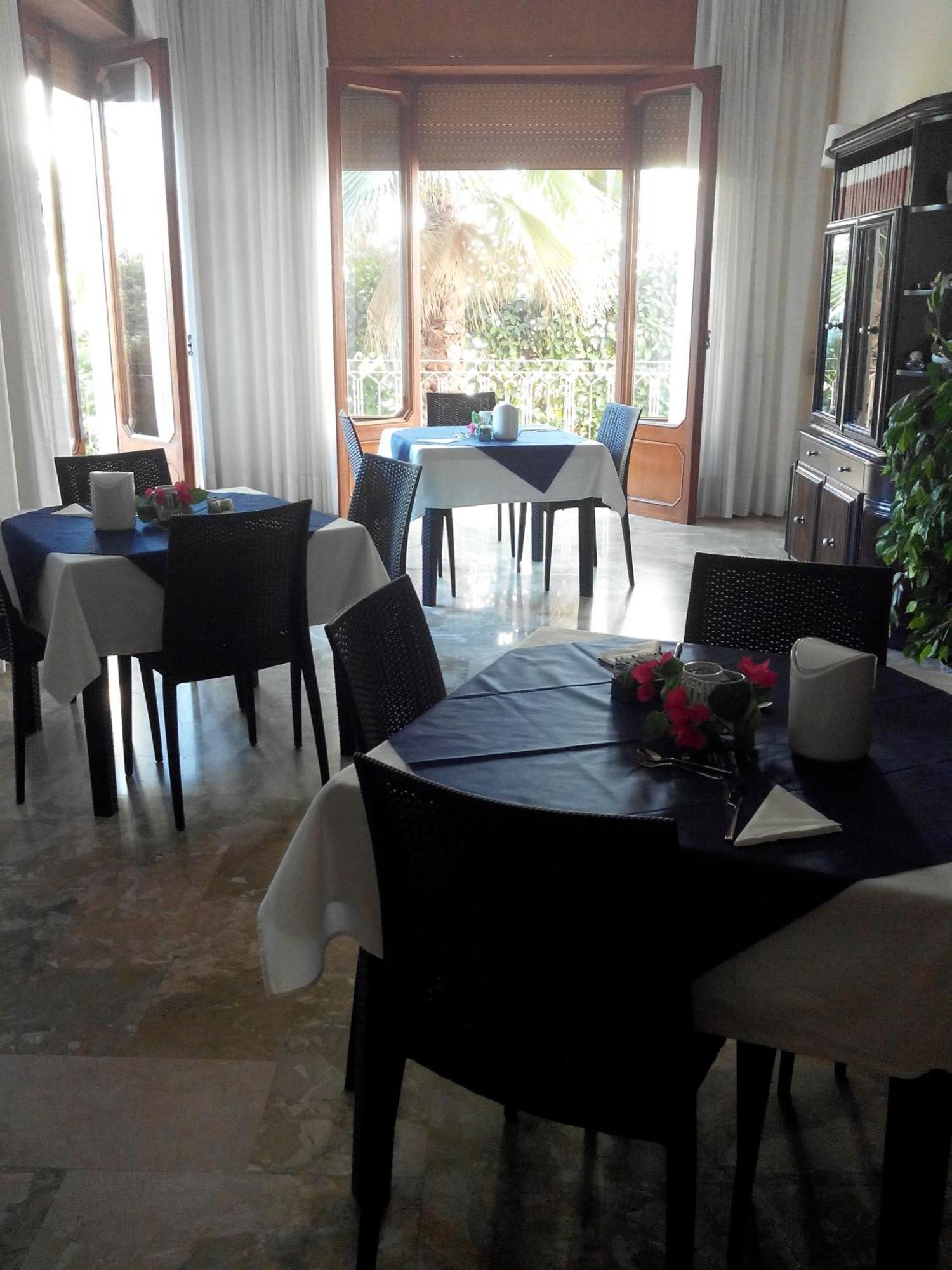 Villa Lazzari B&B Tra I Due Mari Maglie Exterior foto